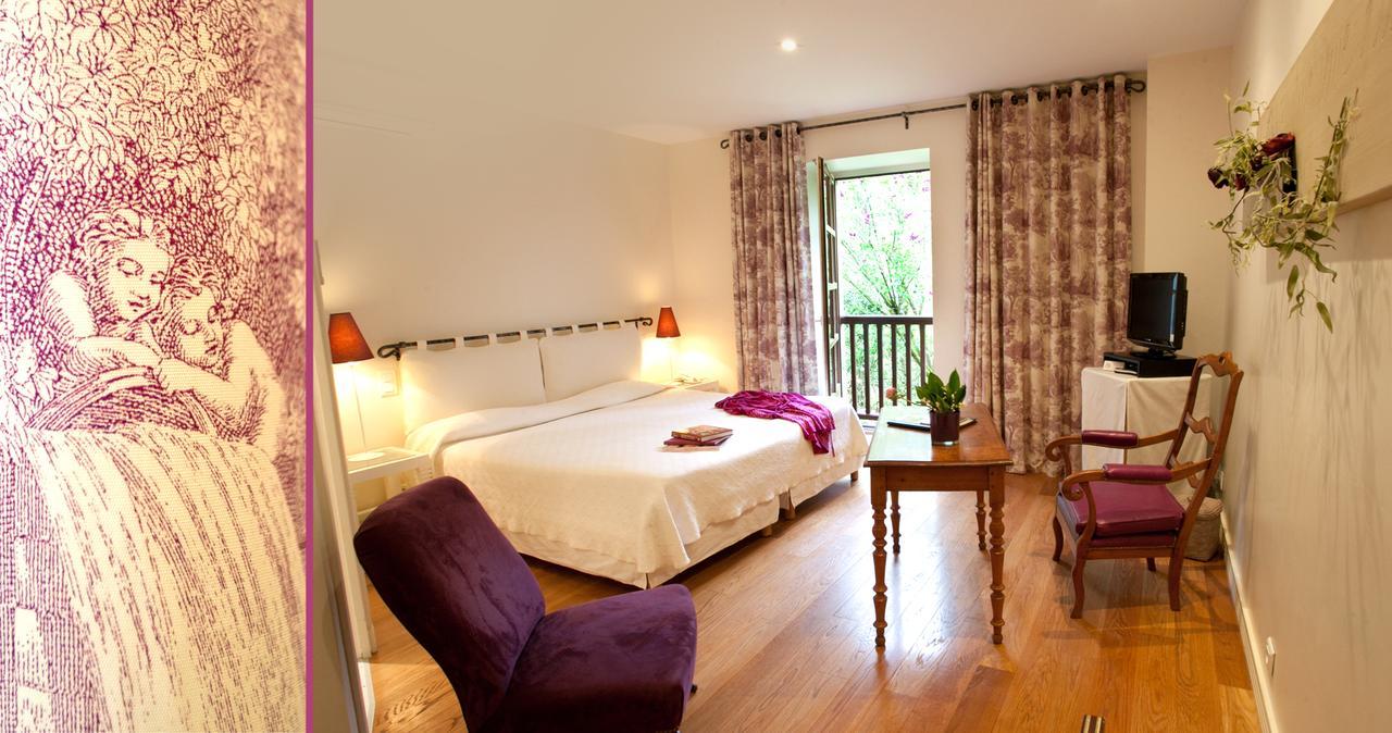 Hotel Le Vieux Pont Belcastel  Zewnętrze zdjęcie